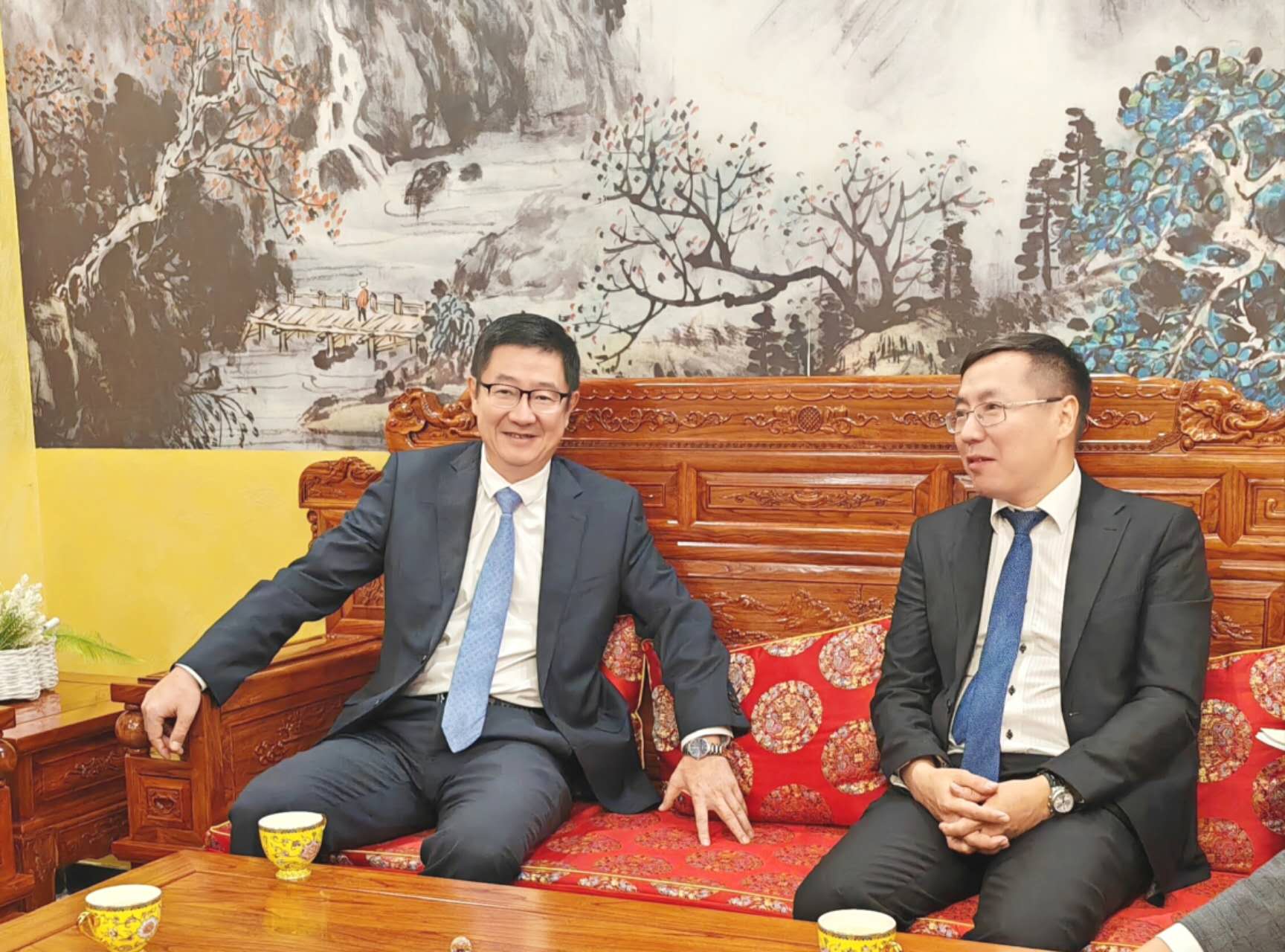 消息图.jpg